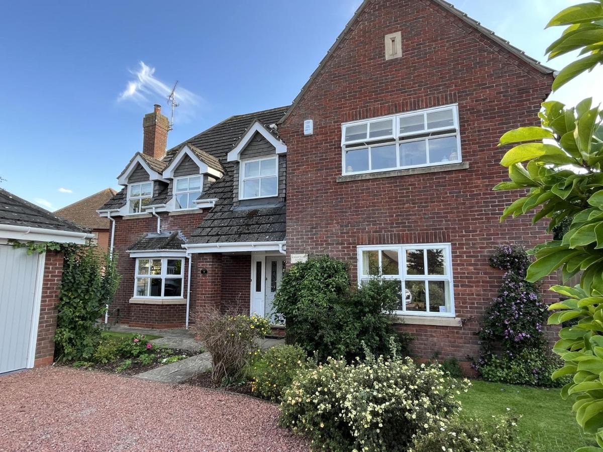 5 Bedroom 4 Bathroom Gym Playroom Country Home Royal Royal Leamington Spa Exterior foto